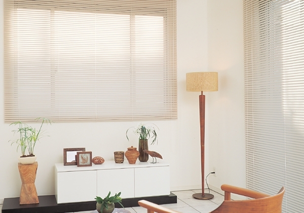 Onna Bandung SLIMELINE BLINDS 