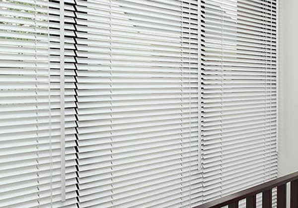Onna Bandung WOODEN BLINDS 