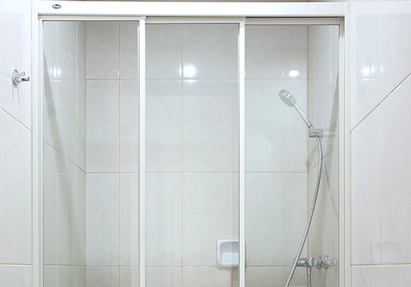 Onna Bandung SHOWER SCREEN 